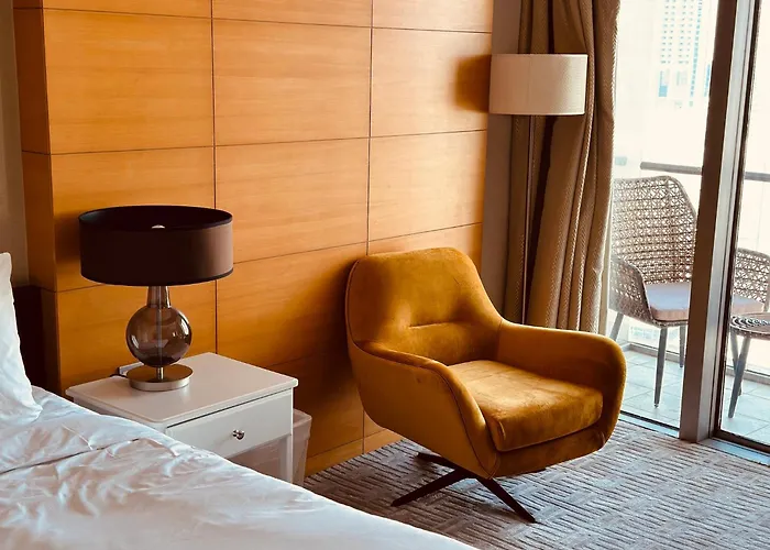Fashion Avenue - Formerly Address Dubai Mall Residence